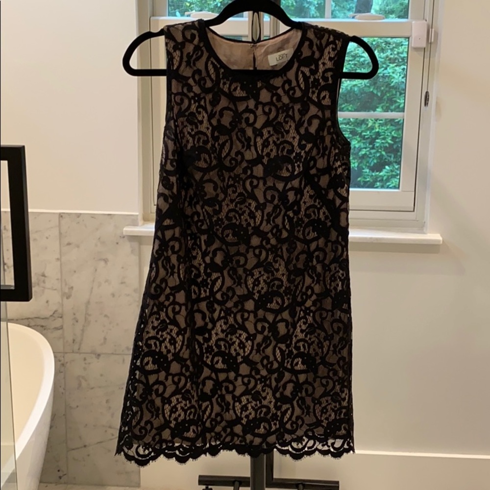 Lace dress